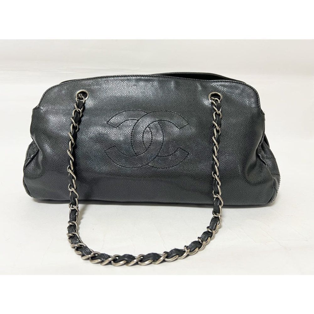 Chanel Caviar Skin Chain Shoulder Bag Black Silver Metal Fittings